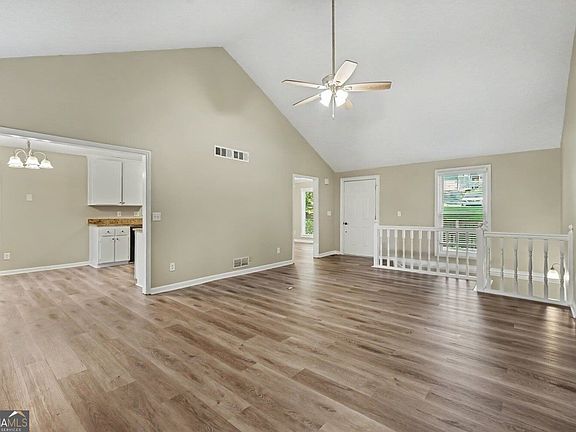 4th image of 823 Moonlit Ln NW