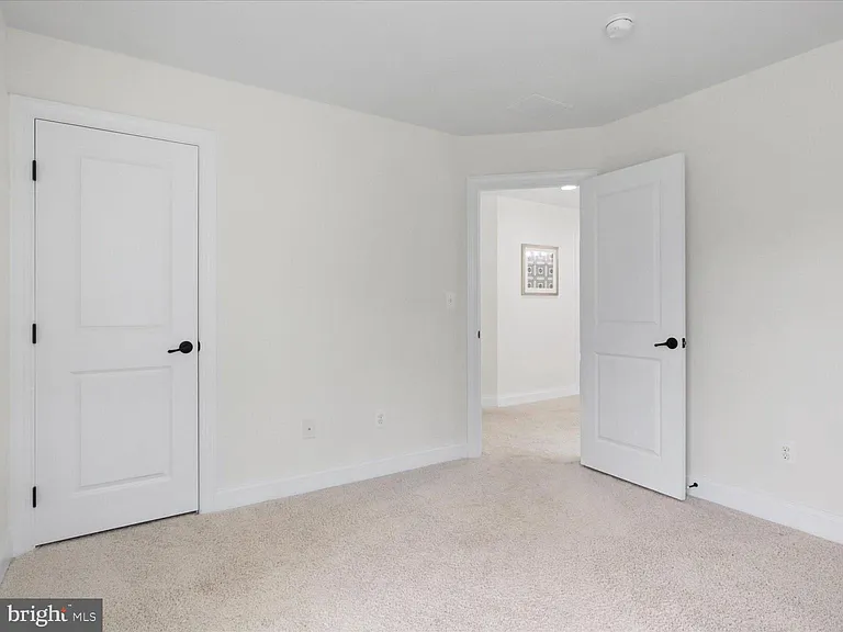 41595 Revival Dr — Photo 34