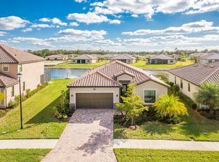 12545 Canavese Ln, Venice, FL 34293