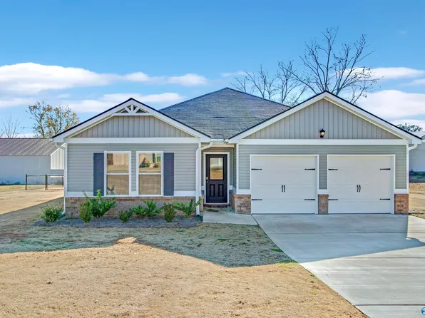 90 Leisure Ln, Arab, AL 35016