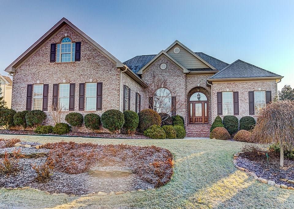 1st image of 7614 Cedar Chase Dr