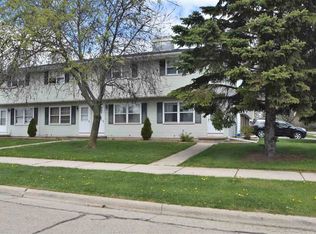 1100 Laurel Ct, Neenah, WI 54956