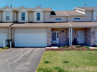 3845 Pathfinder Ln, Joliet, IL 60435