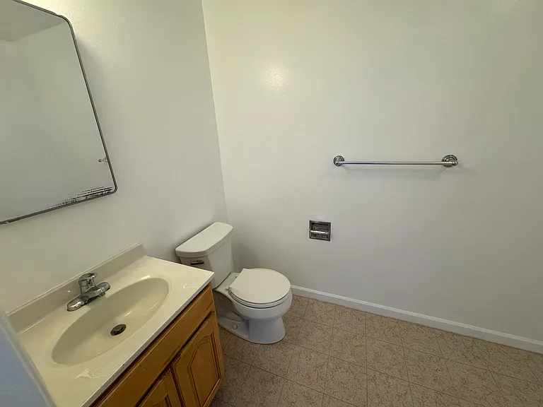 1539 Sherman St #C — Photo 7