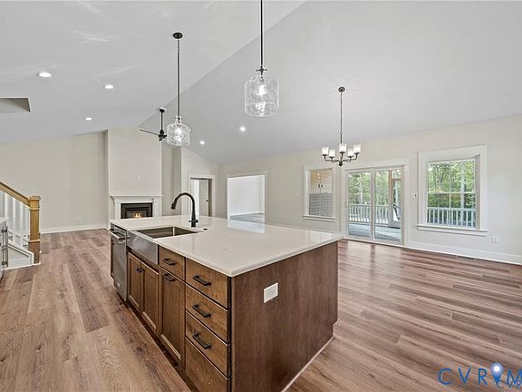 5th image of 8670 Emily Jane Pl