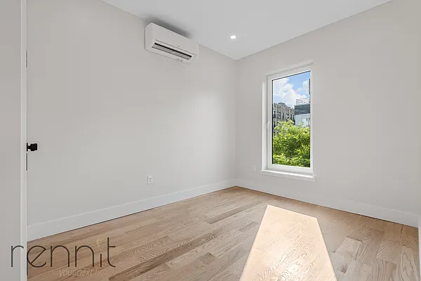 Rented by Rennit Inc. | media 13