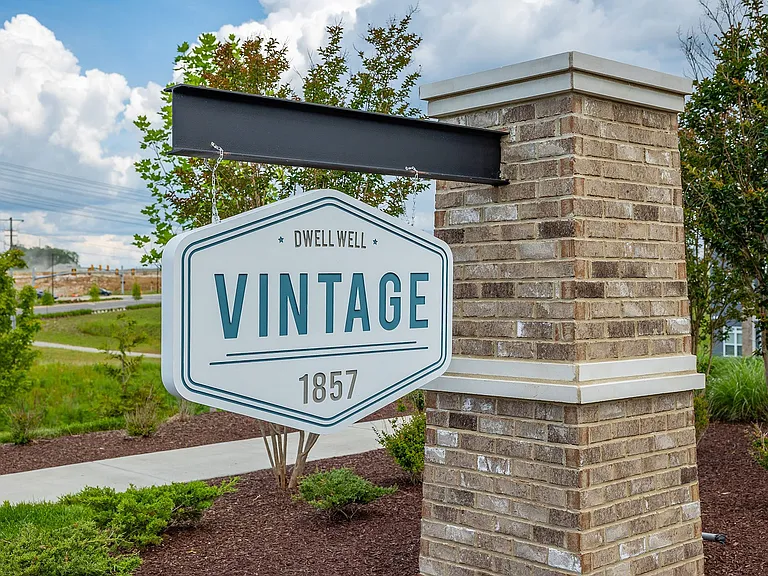 Vintage 1857 Apartments — Photo 26