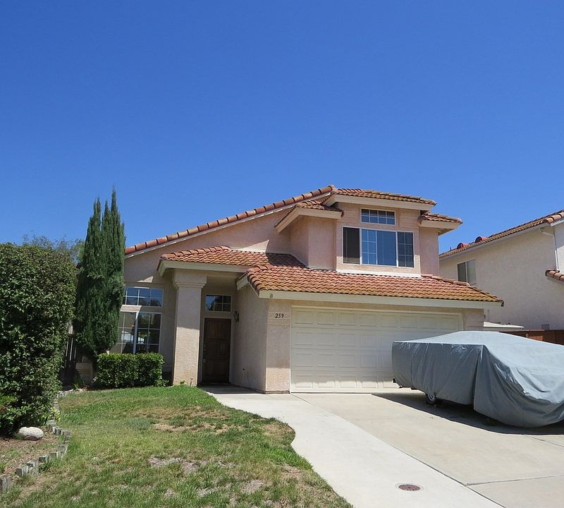 1st image of 259 Royal Glen Dr