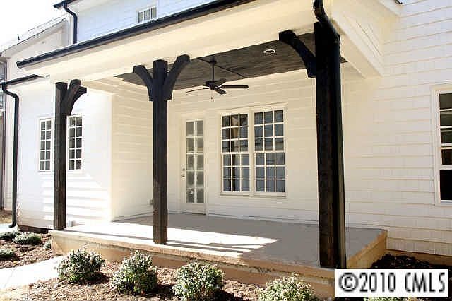 2nd image of 925 Mason Oaks Ct