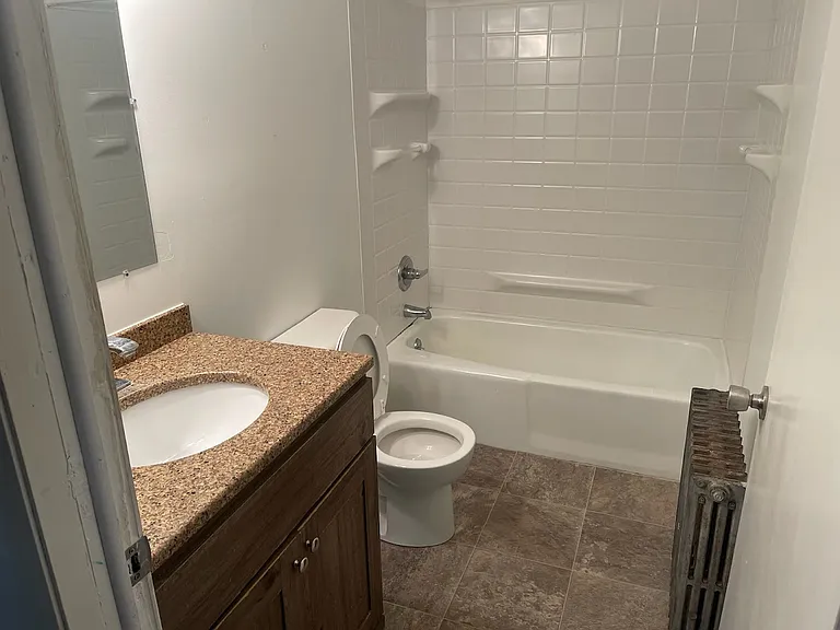 660 Stamp Dr — Photo 7