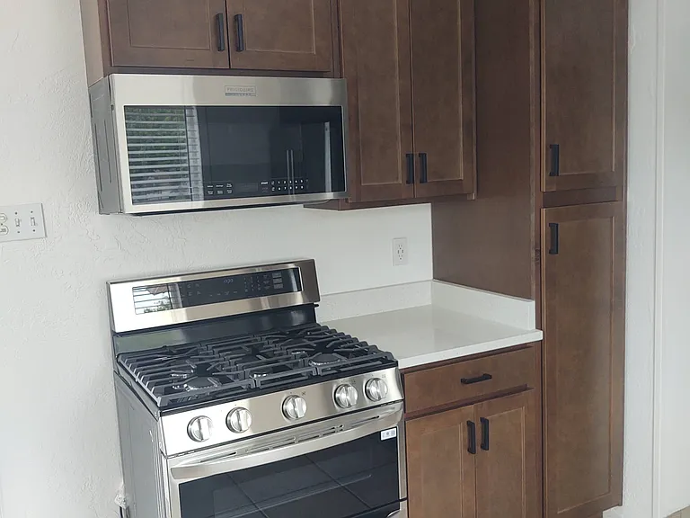 7794 S Pioneer St — Photo 22