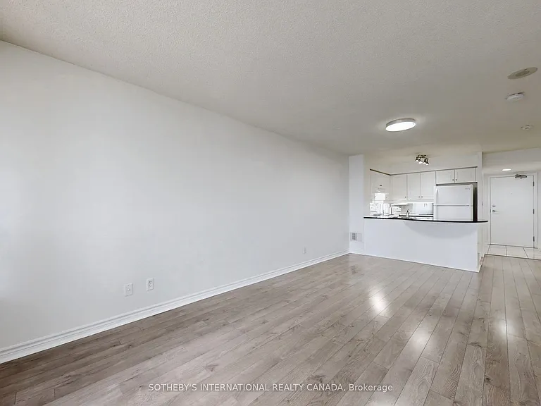 2 Rean Dr #1310 — Photo 7