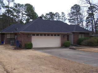 17 Nimrod Cv, Maumelle, AR 72113