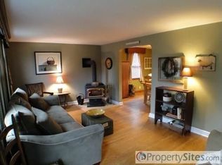 116 Meadowbrook Ln, Brookhaven, PA 19015