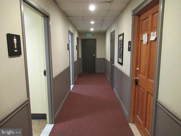 3rd image of 1101 Saint Paul St Unit 106