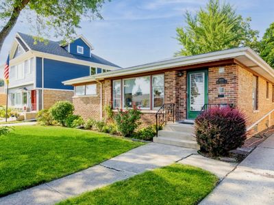 6928 W Seward St, Niles, IL, 60714