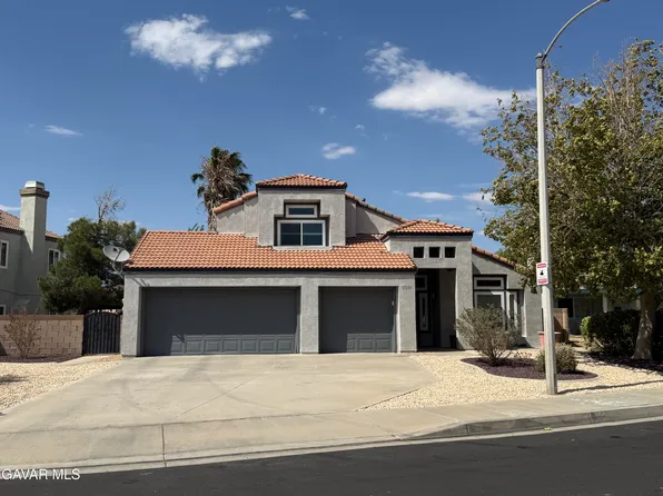 37254 Carousel Cir, Palmdale, CA 93552