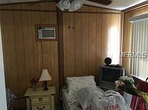 4th image of 8585 Shumock Ave