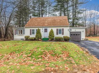 18 Pine Ave, Eliot, ME 03903