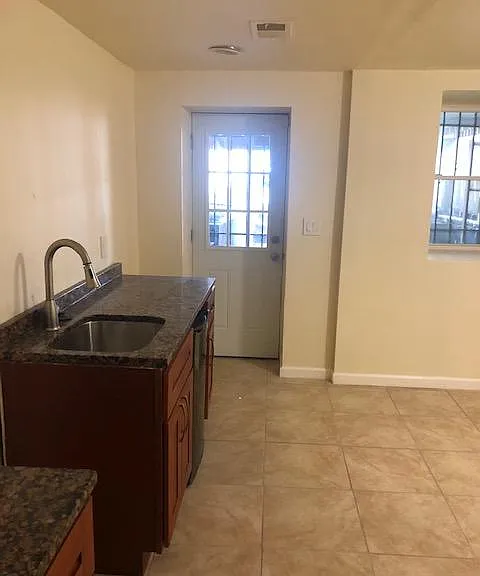 3118 Sherman Ave NW — Photo 15