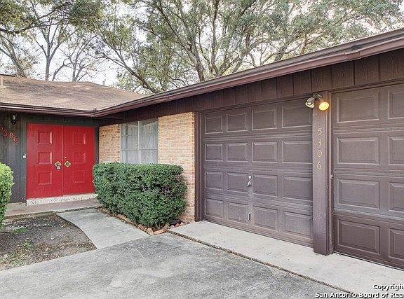 2nd image of 5306 Keystone Dr