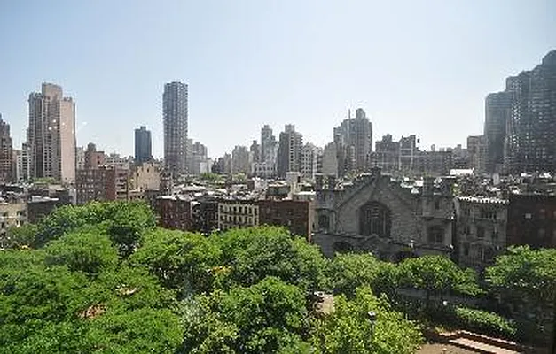 Rented by Corcoran | media 3