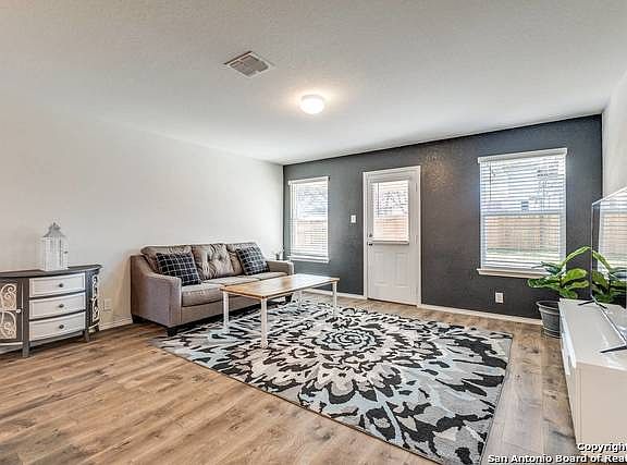 5th image of 6309 Kendall Cove
