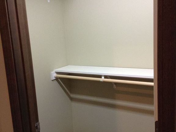 3rd image of 1003 W Cherry Ave APT B
