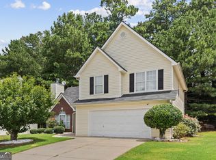 1055 Grace Dr, Lawrenceville, GA 30043
