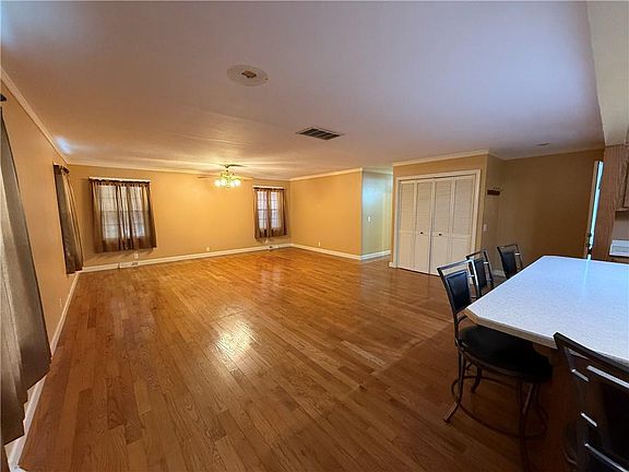 4th image of 75 Ussery Dr
