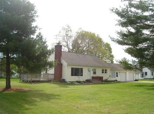 408 N Boulevard St, Vicksburg, MI 49097