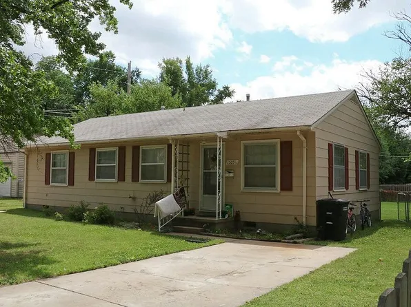 1505 Park Ln, Augusta, KS 67010