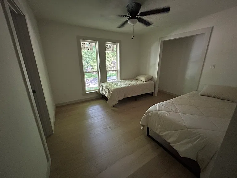 6917 Allview Ln — Photo 16