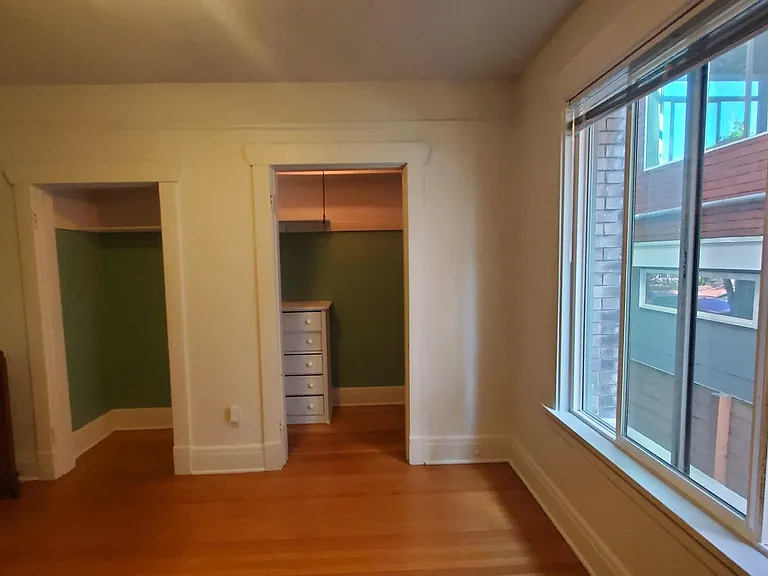 Seward Apartments — Photo 20