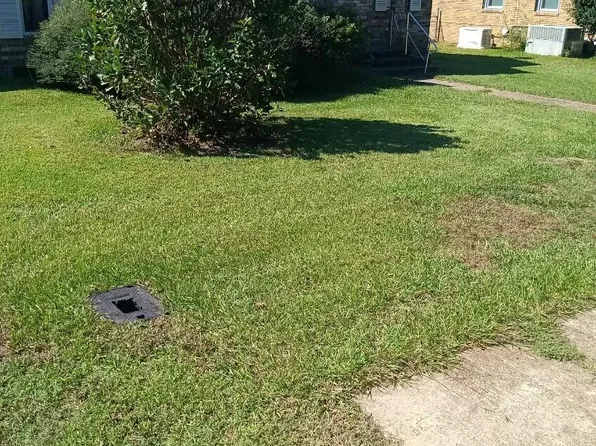 109 Center St, Crystal Springs, MS 39059