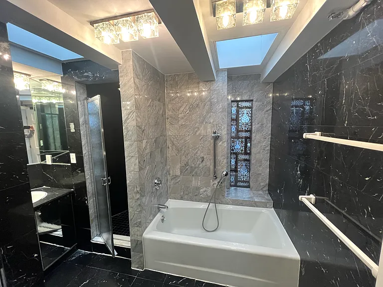 115 Beacon St — Photo 19