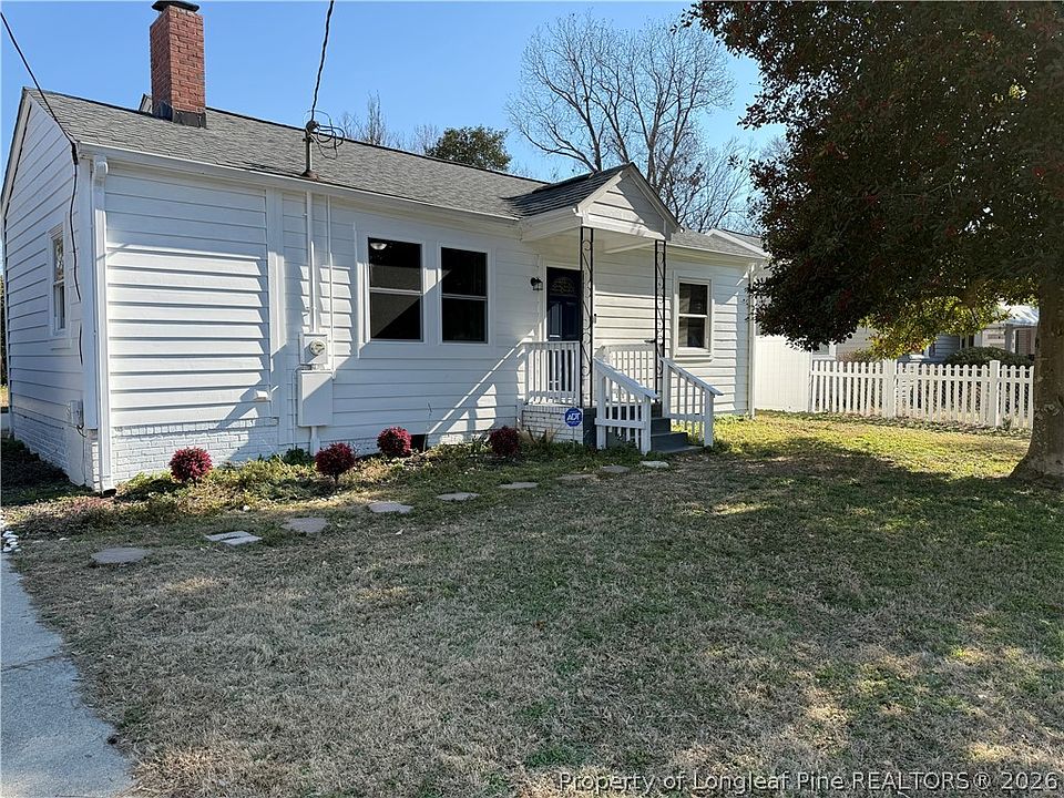 1st image of 128 W Circle Ct