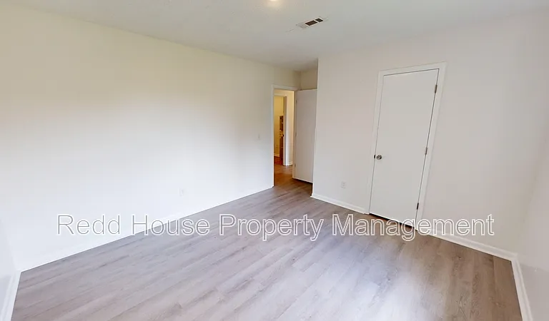 901 W Adams Ave — Photo 27