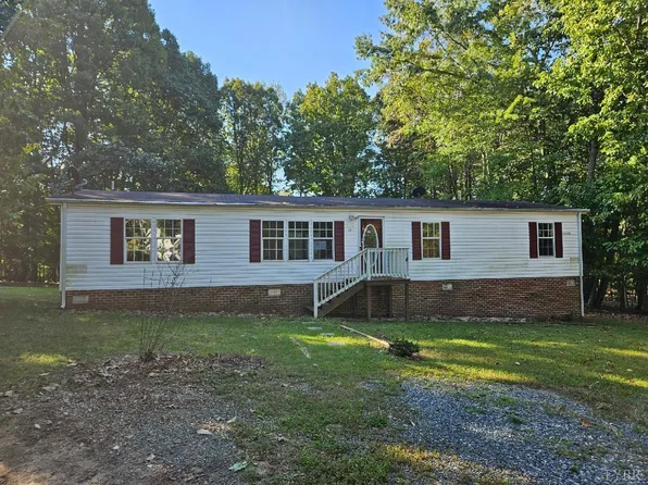38 Bragg Ave, Rustburg, VA 24588