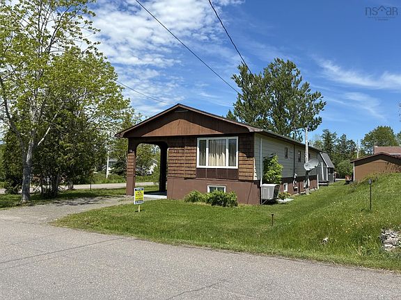 2nd image of 178 Twining St