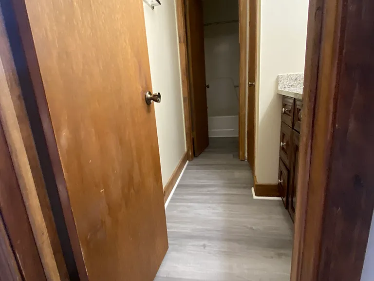 1320 Stratton Place Dr — Photo 17