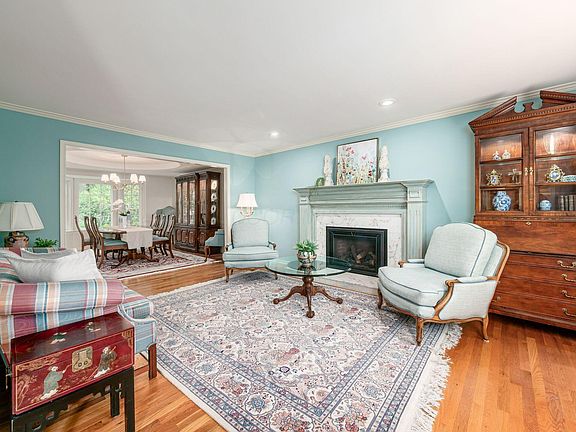 4th image of 7083 Oakstream Ct