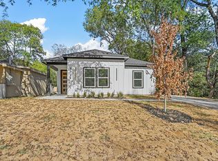 5424 Bourquin St, Dallas, TX 75210