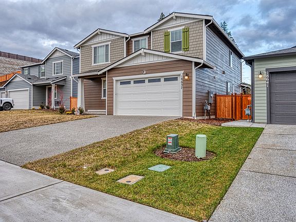 4th image of 18637 136th Avenue Ct E