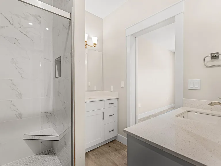 12545 W State St #106 & Unit 206 — Photo 15