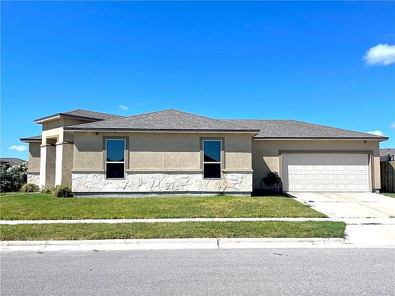 3rd image of 2201 Diamond Dr