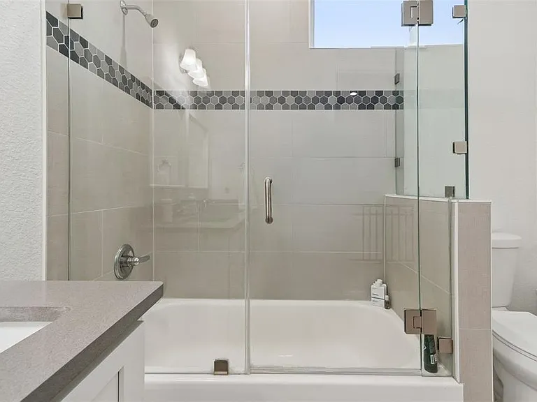 2113 W Cass St #2 — Photo 49