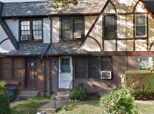 6797 Dartmouth St, Forest Hills, NY 11375
