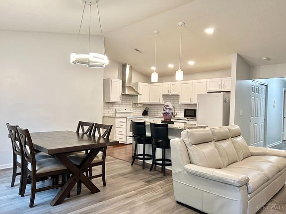 3rd image of 8792 Carrousel Park Cir Unit 148