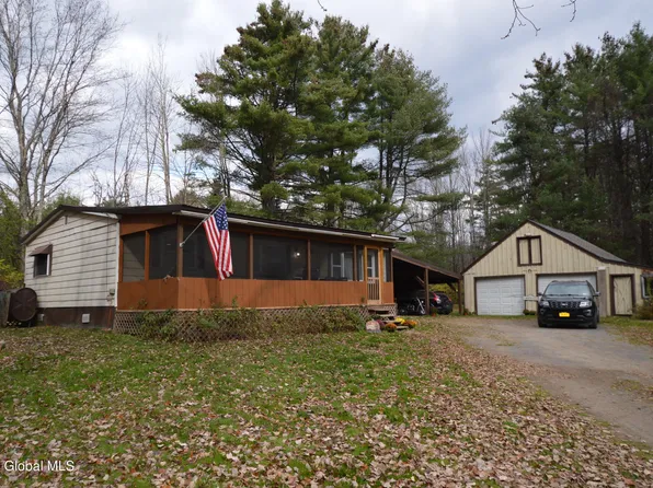 146 Gander Lane, Mayfield, NY 12117